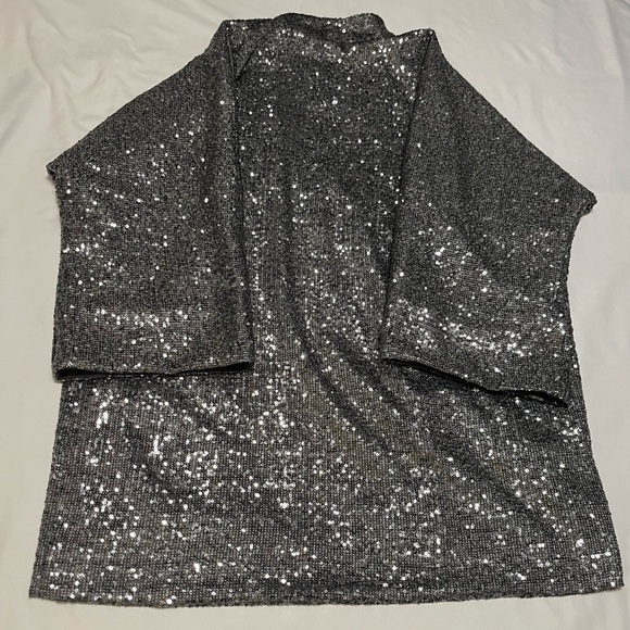 Emerson Fry Sequin Topper - Picture 8 of 17